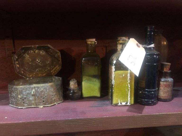 5 Empty Glass Jars, 5 Glass Jars with Sand, Small Metal Box with Latch