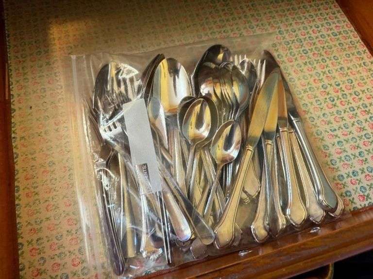 Contents of 2 Bottom Cabinets and Drawers, Pots/Pans, Silverware, Etc.