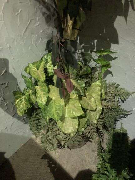 4 Faux Flower Pots, Faux Vine, Faux Plant Pot, and Faux Branch