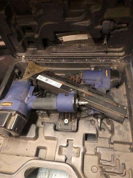 2 Campbell Hausfeld Nail Guns