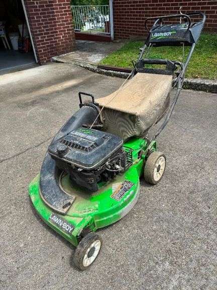 Lawn Boy Gold Series Self-Propelled Push Mower with Bagger