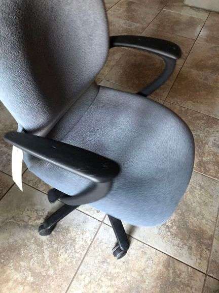 2 Blue Office Chairs with Wheels and Adjustable Height