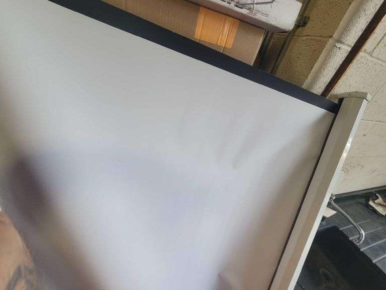 6ft Projector Screen