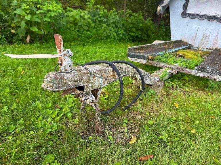 8' Trailer that was used to transport the Garden Tractor