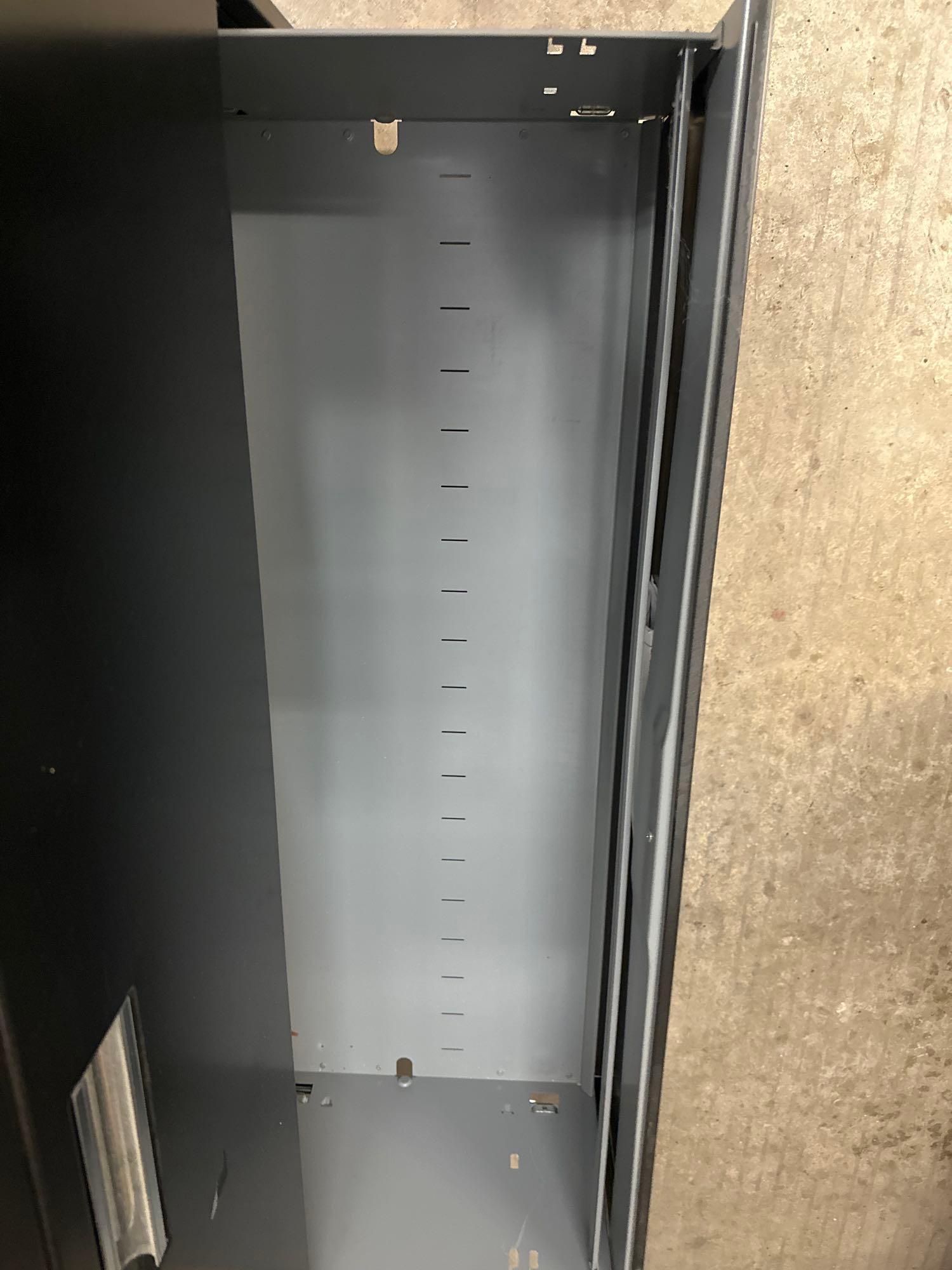 Lot image 4