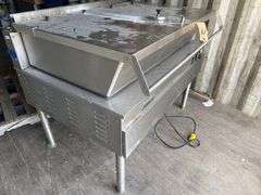 Cleveland 40 Gallon Tilt Skillet - Model SGL-40T - Natural Gas - 120,000 BTU - Single Phase