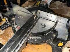 Chicago Electric 10in Compound Miter Saw - Model 61972 - 120V