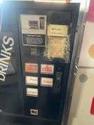 Vending Machine 27inx27inx57in