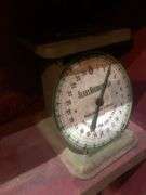 Sears Roebuck Scale, Click Inside Glass Holder