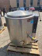 Groen AH/1E-40 40 Gallon Steam Floor Gas Kettle