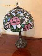 Tiffany Style Stained Glass Lamp