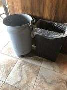 Trash Bin with Wheels, Trash Can