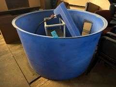 5’ Round - 3’ Deep Plastic Dunk Tank