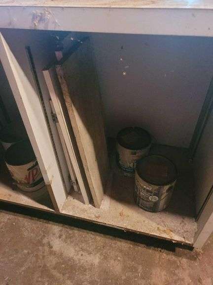 30x24x48in Cabinet Contents Included