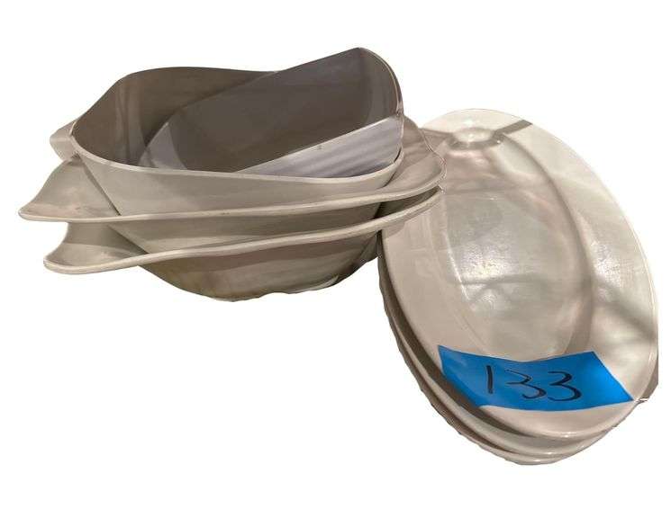 Serving Trays and Bowls