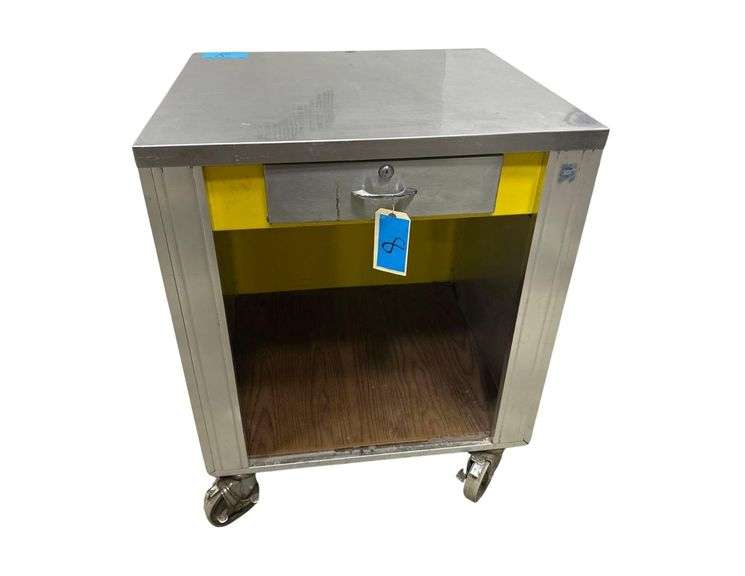 Portable Work Counter w/ Storage - 28in x 24in x 35in