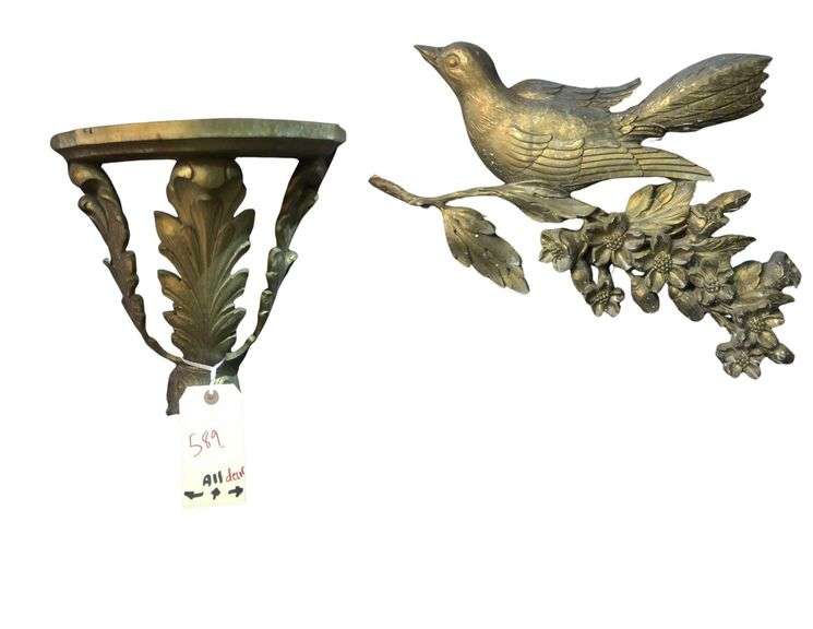 3 Decorative Wall Ornaments and Small Wall Stand