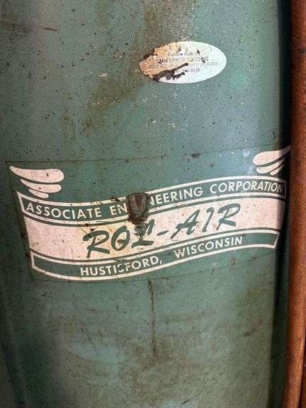 ROLAIR Industrial Vertical Electric Air Compressor - 1PH/230V - 80 Gal. Capacity
