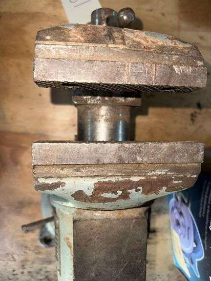 Allied Heavy Duty Vise