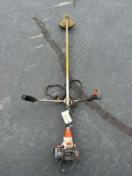 STIHL Weed Trimmer - Model FS81