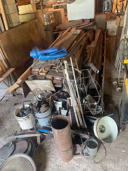 Metal Scrap, Lumber Scrap approx 10-13ft image