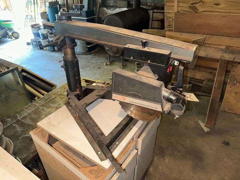 Craftsman Radial Arm Saw - Model 113.29320