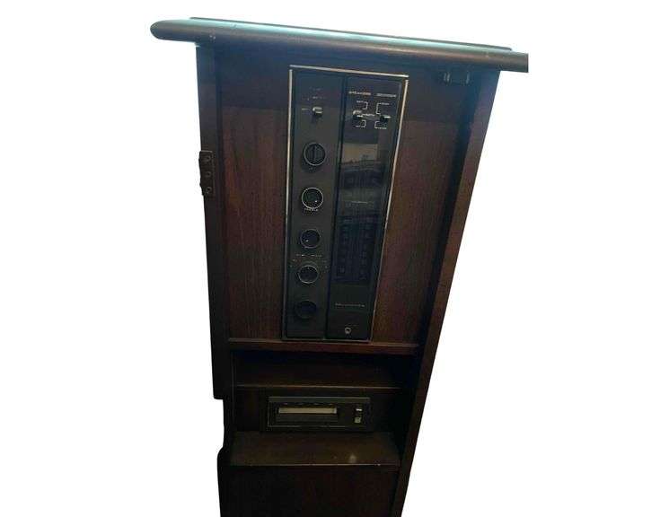 Vintage Magnavox Radio 8 Track Tape Player 43 in Tall - Various 8 Track Tapes - Works image