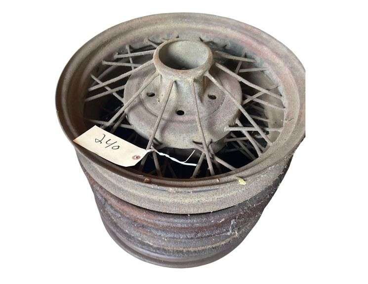 4 1920’s or 30’s Ford 5 Lug Wire Wheels image