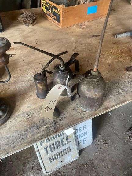 3 Oil Cans