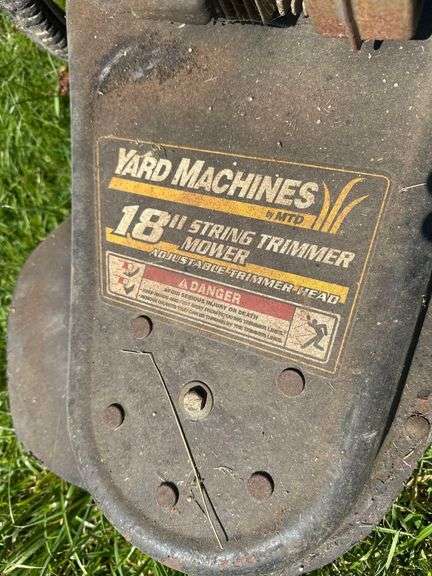MTD Yard Machines 18in Trimmer Mower - Model 25A-203L729 - Serial No. 1A055I50266