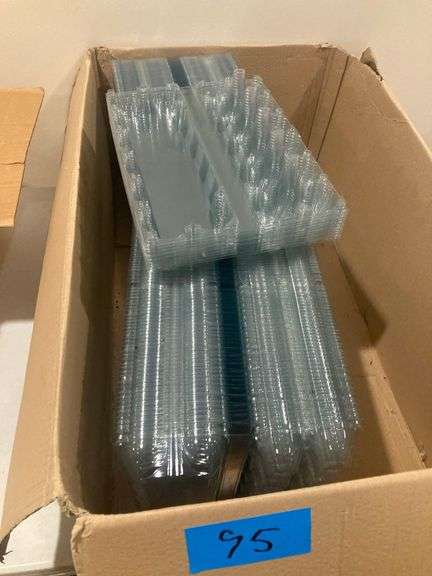 Approx 100 Chocolate Strawberry Dipping Trays