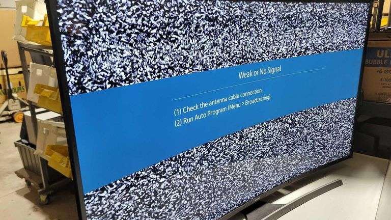 Samsung 65" Class JU7500 Curved 4K UHD Smart TV UN65JU7500F 2015. Works image