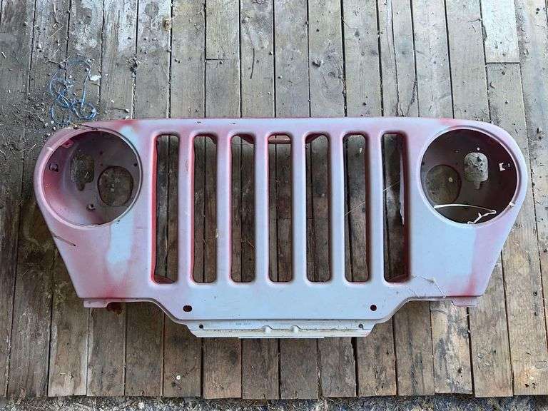 Vintage Williy's M606 Jeep Grille - Part No. 606 025K9