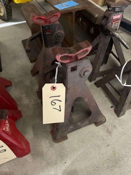 2 Jack Stands image