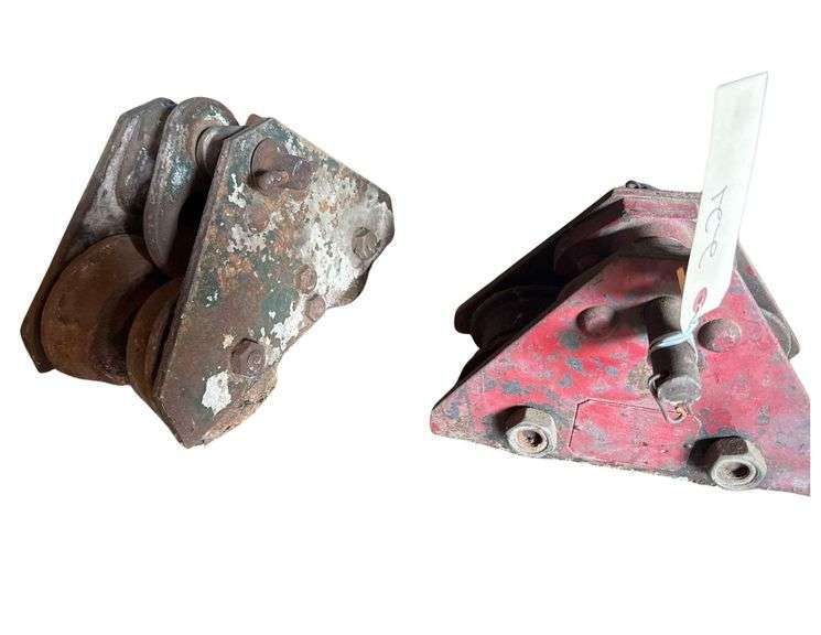 2 Blocks for Pully image