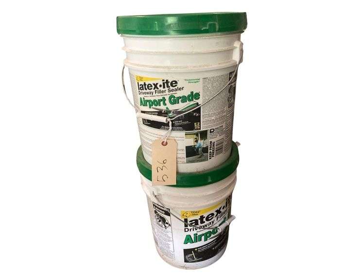 2 Buckets of Latex•ite Driveway Filler Sealer Airport Grade