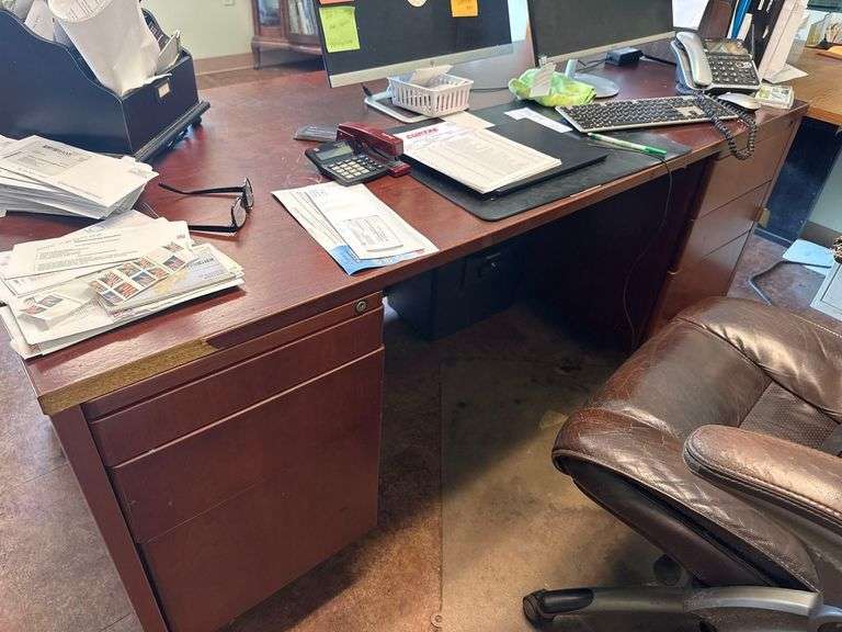 6’ Desk