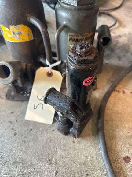 Assorted Bottle Jacks