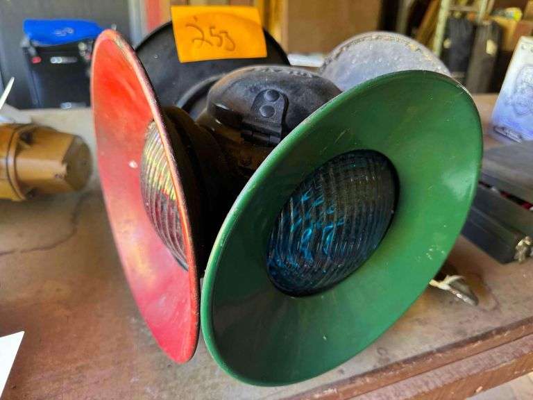 4 Way Multi Color Railroad Light