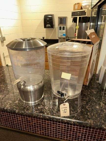 2 Beverage Dispensers - Approx. 1.5Gal