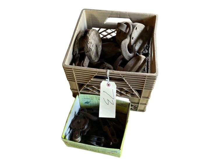 Box of Cum-Alongs image