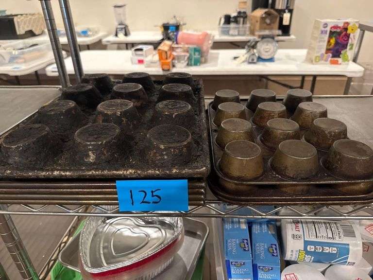 Muffin or Cupcake Pans
