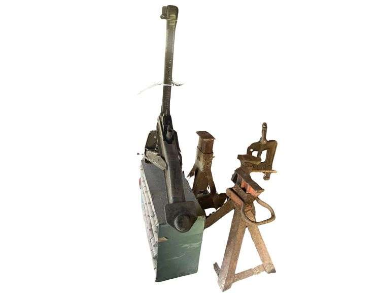 Jack, 3 Jack Stands image