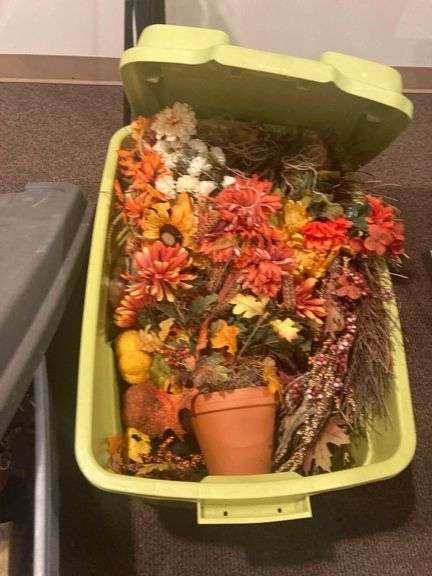 Large Lot of Seasonal Decorations