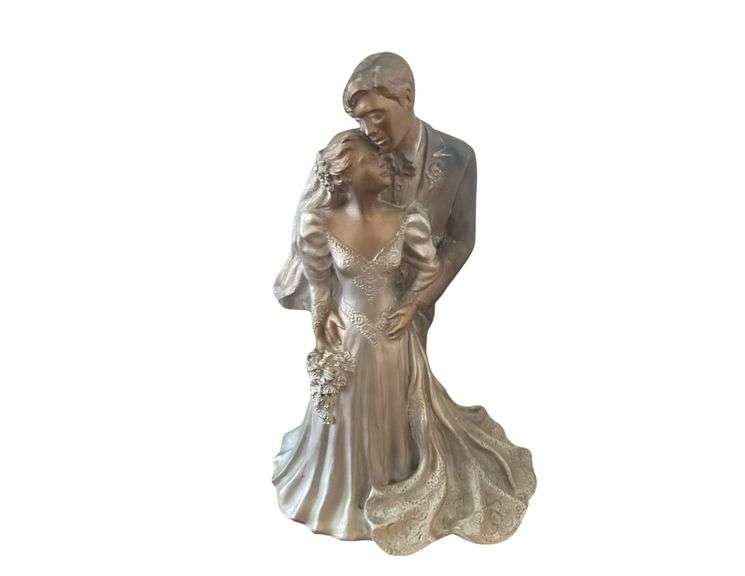 15in Wedding Statue Decor