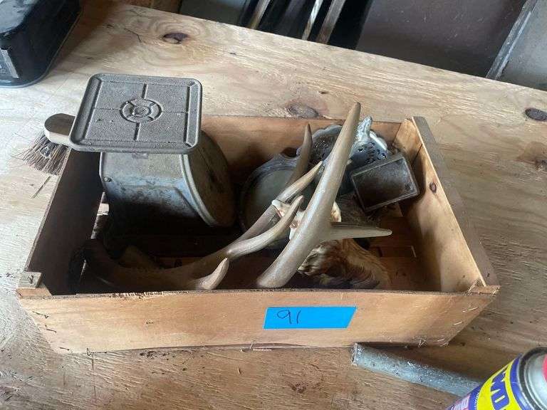 Box of Decor