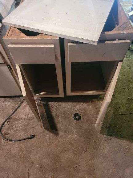 26x24in Cabinets