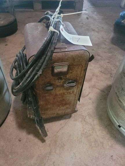 Vintage Charger