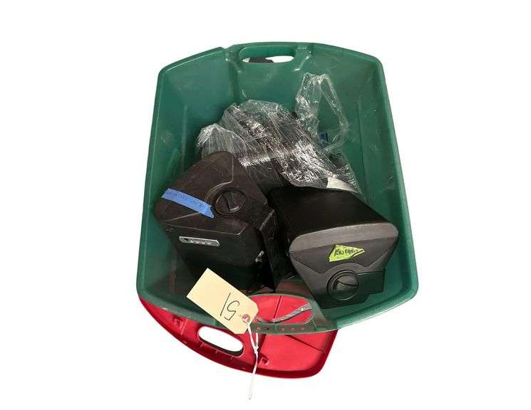 Tote Of Speakers