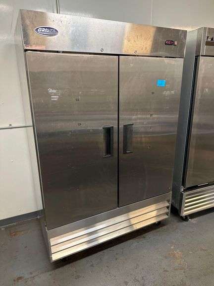 Grista 2 Door Reach In Refrigerator - Model GRRF-2D - Serial No. 7348171321070124 - 1PH - 54in x 32in x 82in